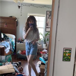 Meet your Posher, Shelby